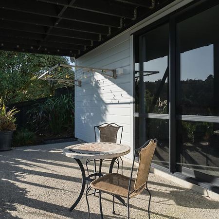 Modern Family Friendly Getaway Villa Dunedin Exterior photo