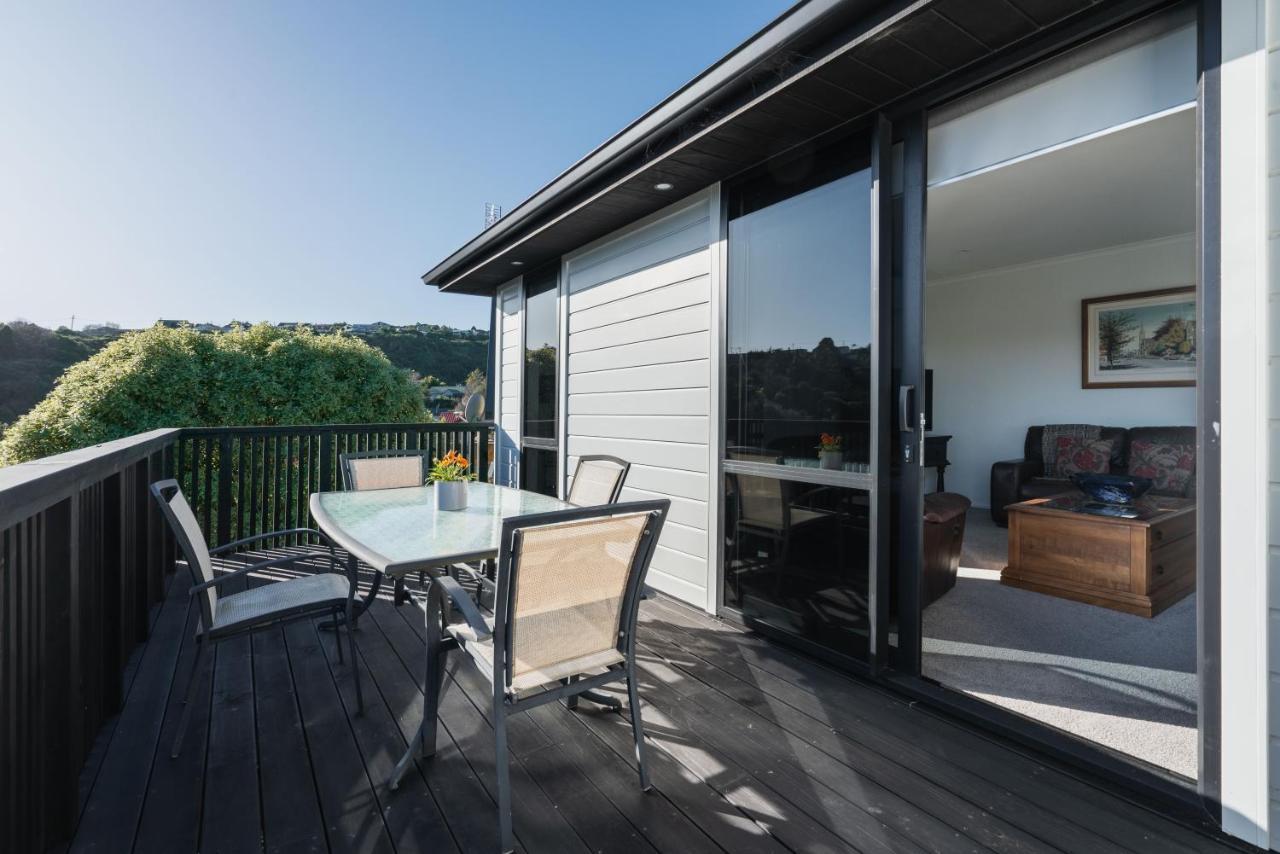 Modern Family Friendly Getaway Villa Dunedin Exterior photo